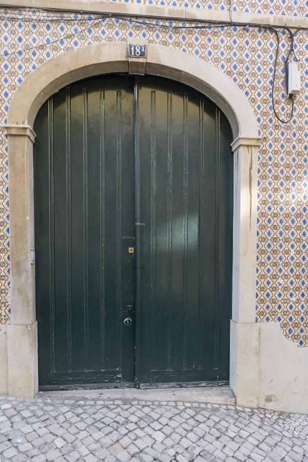 Large & Relaxing Loft In Alfama Apartment ลิสบอน ภายนอก รูปภาพ